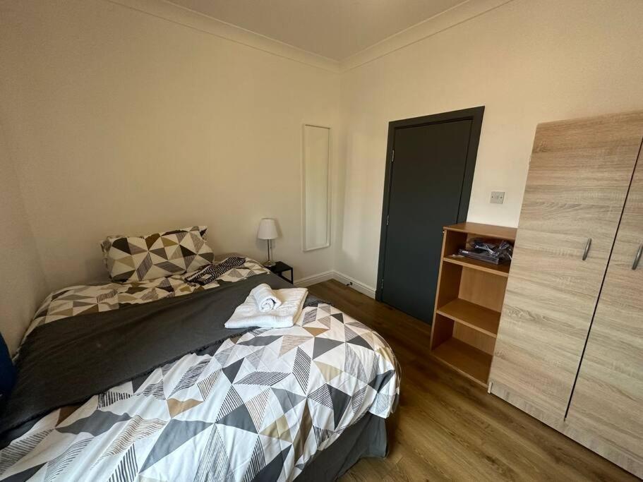 5 Bedroom House Se6 Londýn Exteriér fotografie